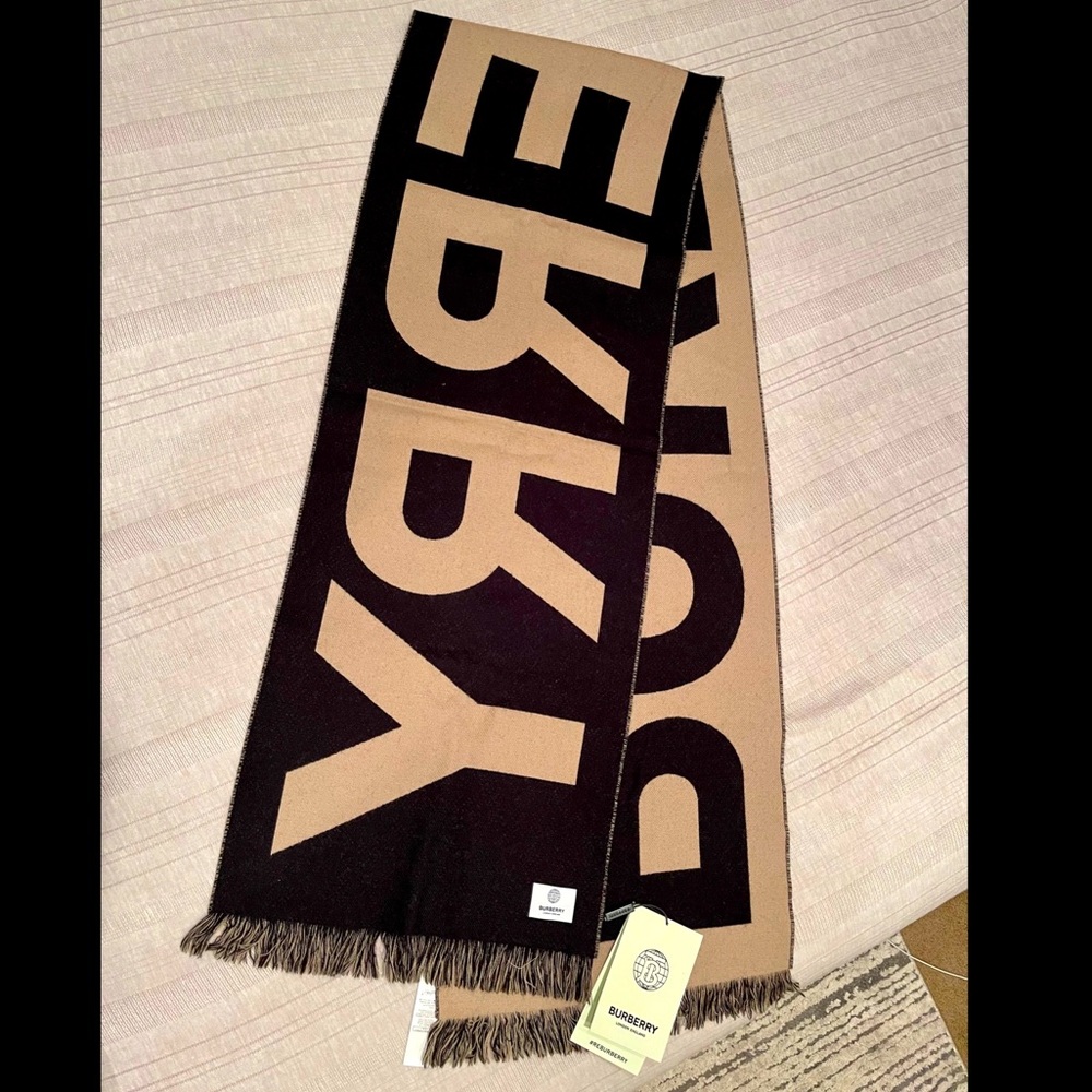 Burberry Logo Scarf